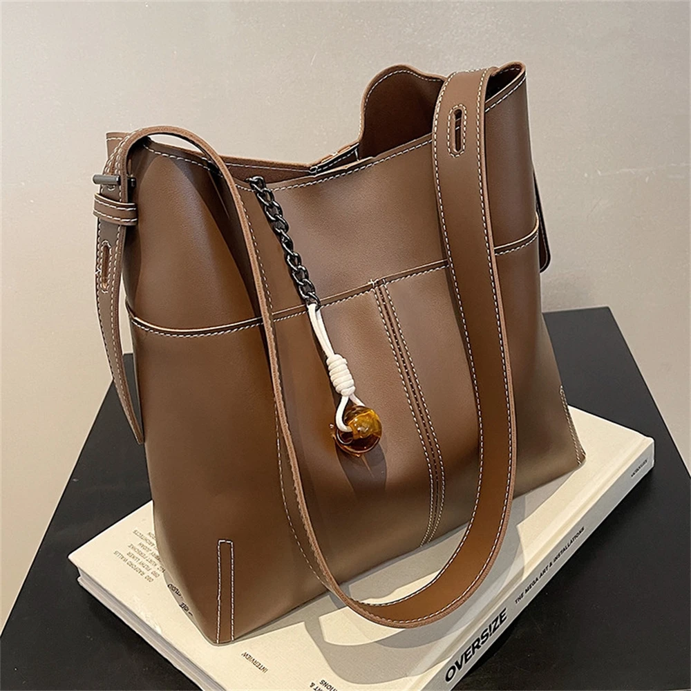 

Women's PU leather handbag, retro strap bag, fashion acorn handbag, 2-piece set