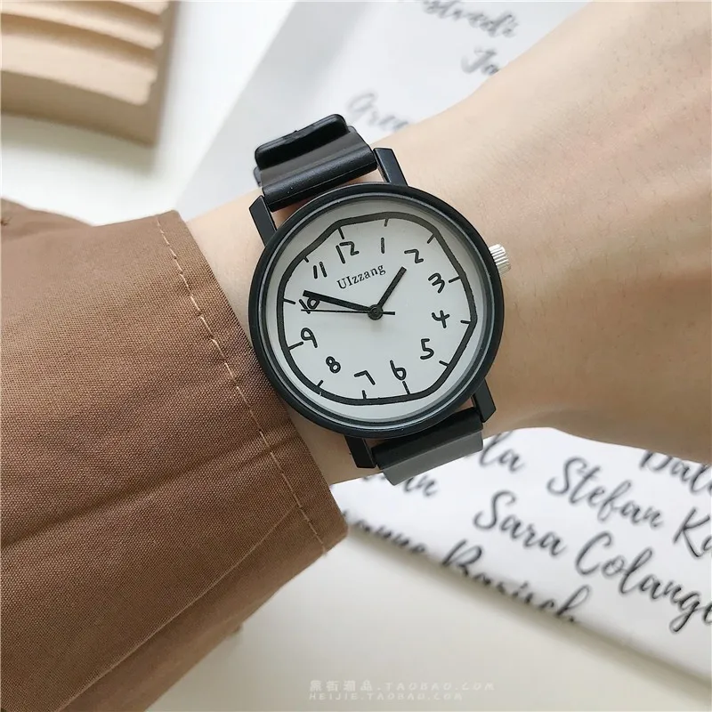 

Fashion Simple Men Wrist Watches for Women Ladies Casual Rubber Belt for Students kids Quartz Watch Female Clock