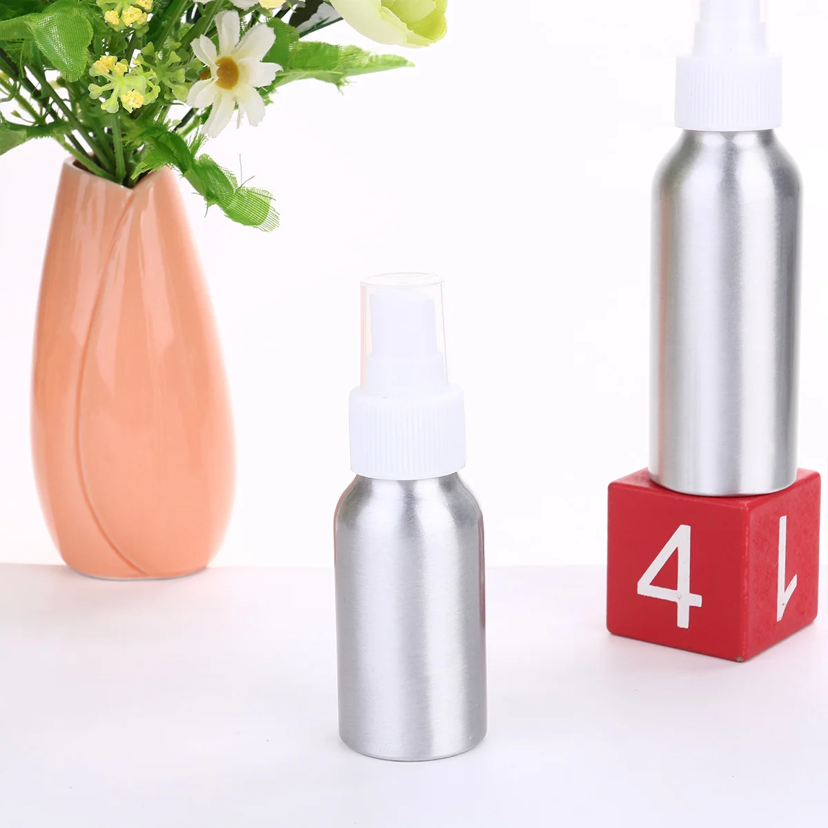 

Aluminum Perfume Bottle Portable Spray Nozzle Refillable Bottle Container