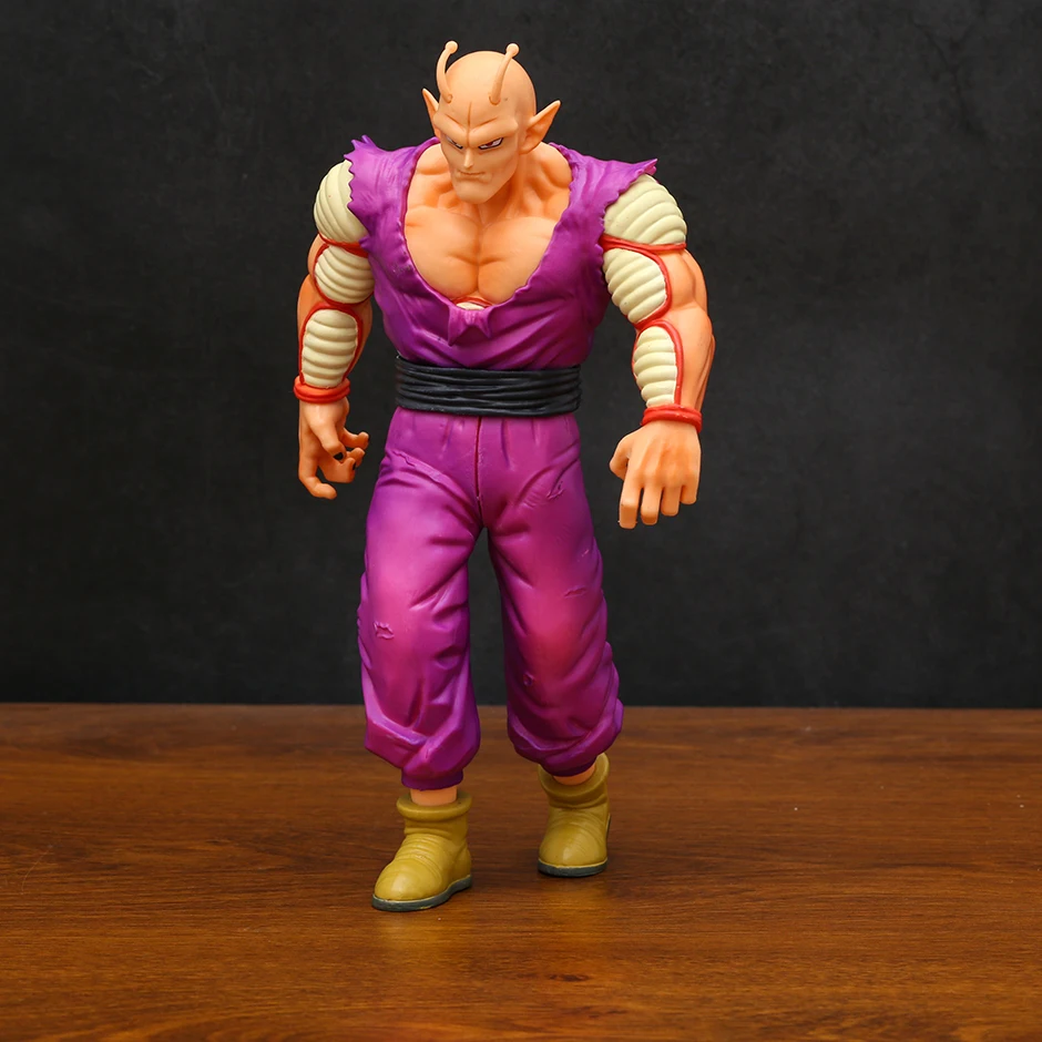 

Фигурка супергероя из м/ф «Драконий жемчуг» из ПВХ