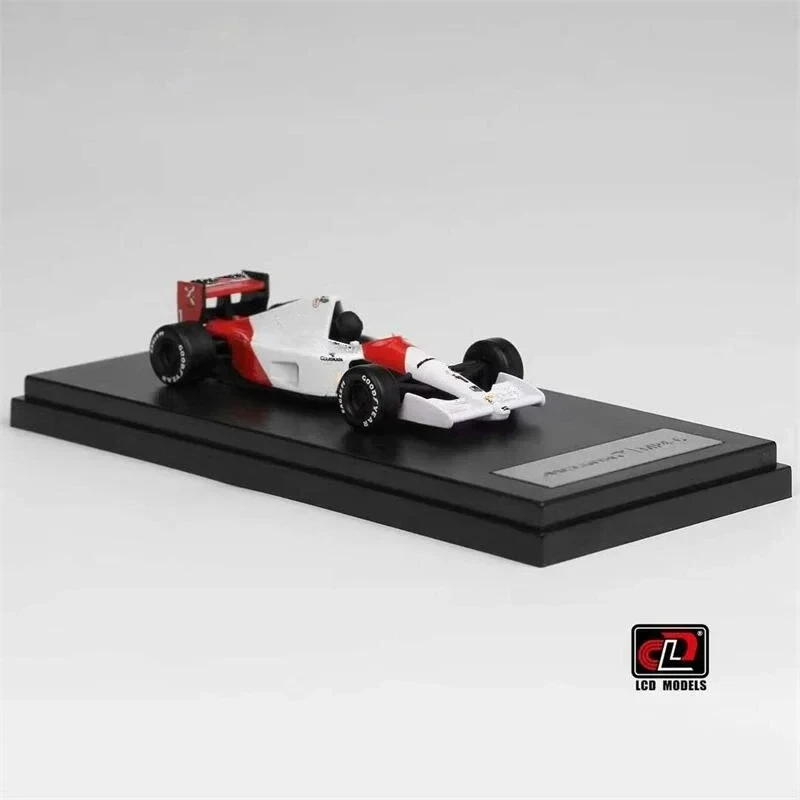Литая под давлением модель автомобиля ЖК-дисплея 1:64 F1 MP4/6 No.1 A.Senna