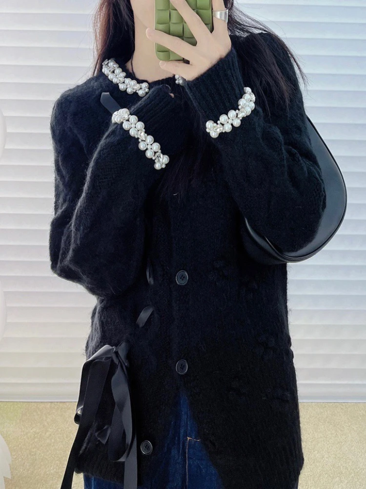 

Осенний Новый Винтажный свитер с украшением из жемчуга, сатиновый трехмерный вязаный крючком кардиган из смесовой шерсти, элегантные топы высокого качества