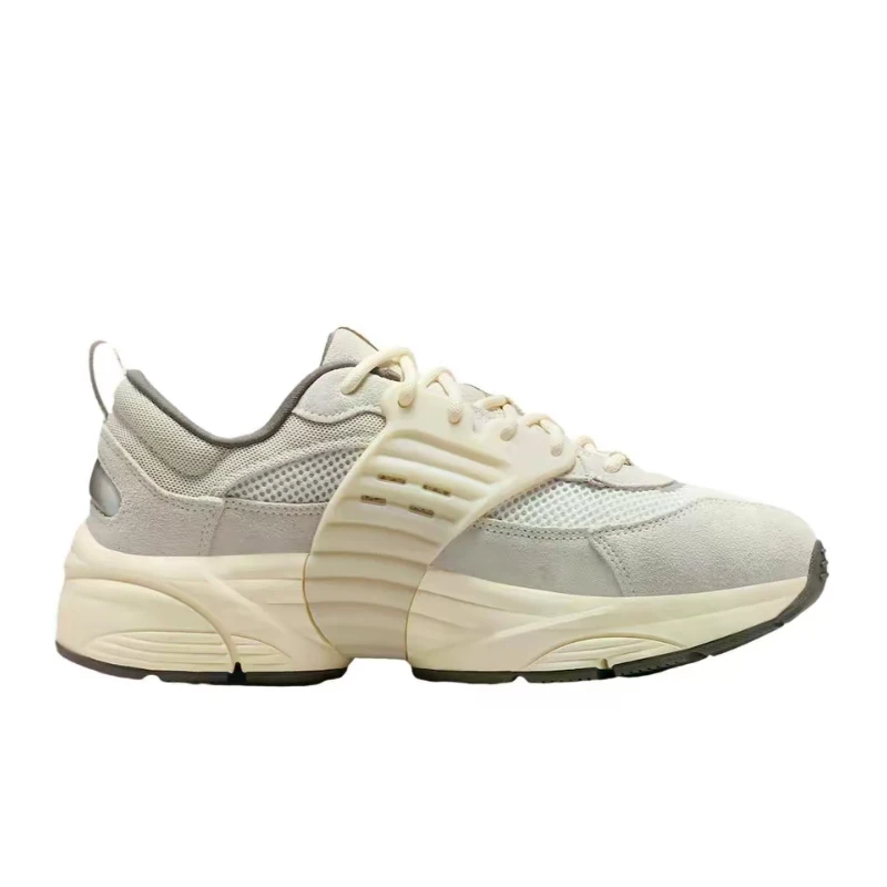 Фото Кроссовки Nike Jordantrunner o/s classic, универсальные, дышащие и поддерживающие, для повседневной носки, бежевого цвета, для мужчин и женщин IB3722-101 №3