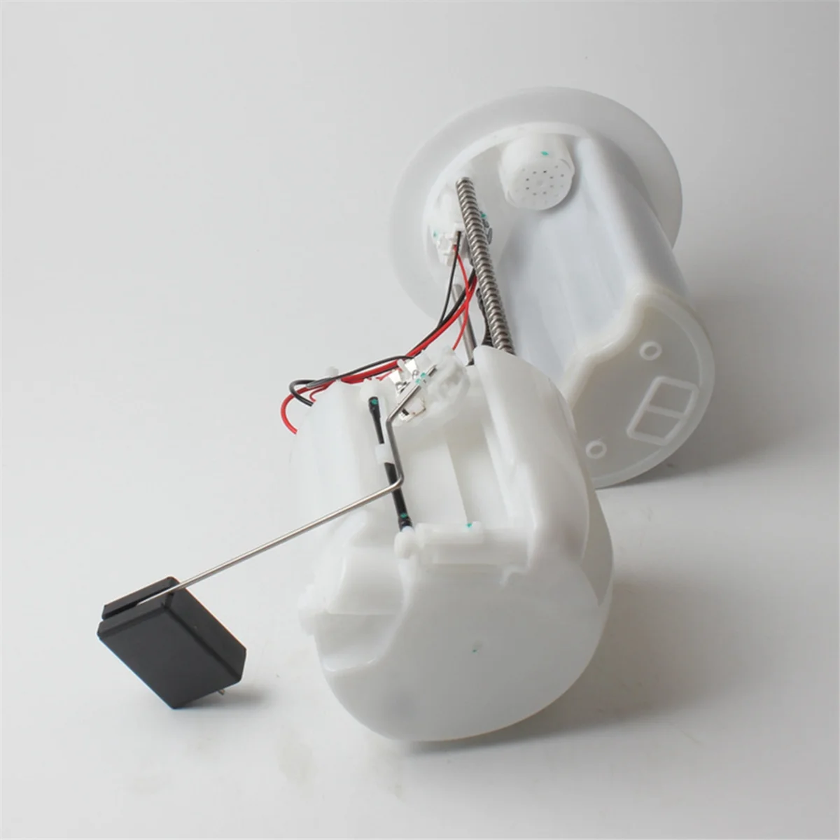 77020-0D070 77020-0D040 01051019-305 топливный насос в сборе для Toyota Yaris Vios 06-13