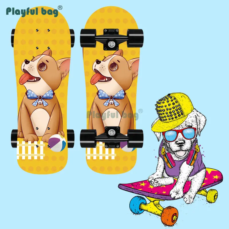 Pet dog cat skateboard big head board Brush street wheel Metal bracket Outdoor Cat Dog skateboard Cartoon pattern AMB101