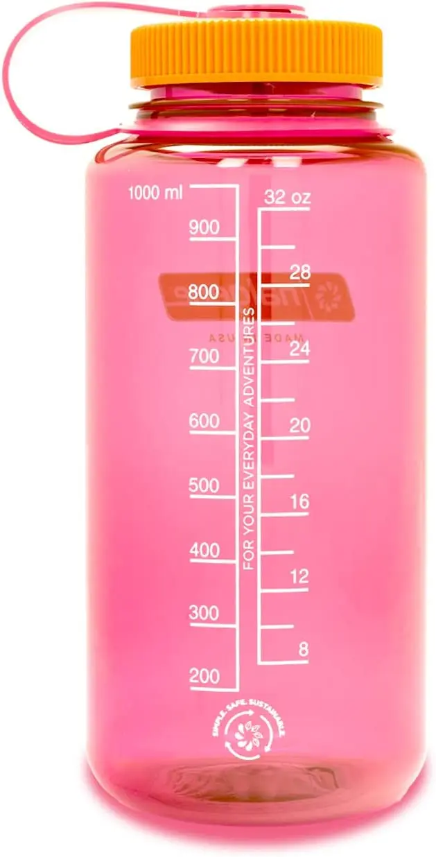 

Garrafa de água Sustain Tritan livre de BPA feita com material derivado de 50% resíduos de plástico, 947 g, boca larga, rosa