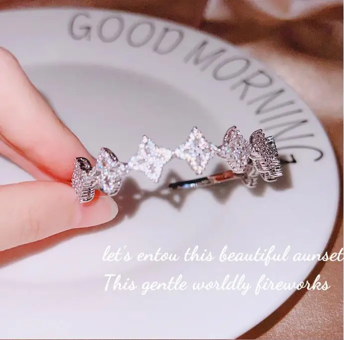 

Женский Открытый браслет с цветочным узором в роскошном стиле