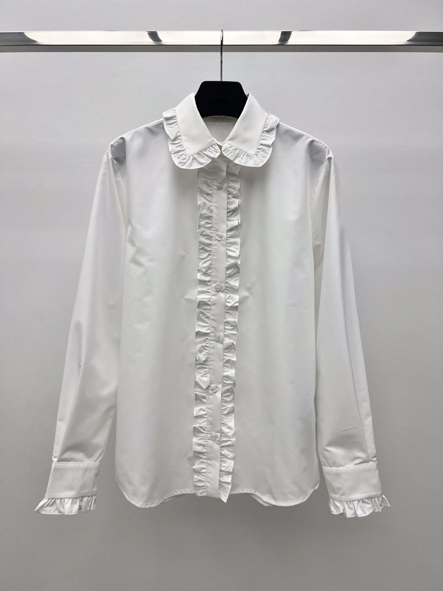 Классическая Облегающая рубашка с оборками