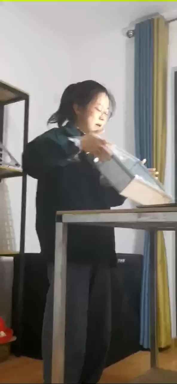 

Low energy consumption high efficiency to ensure the safety of operators and machine equipment Small size easy to move