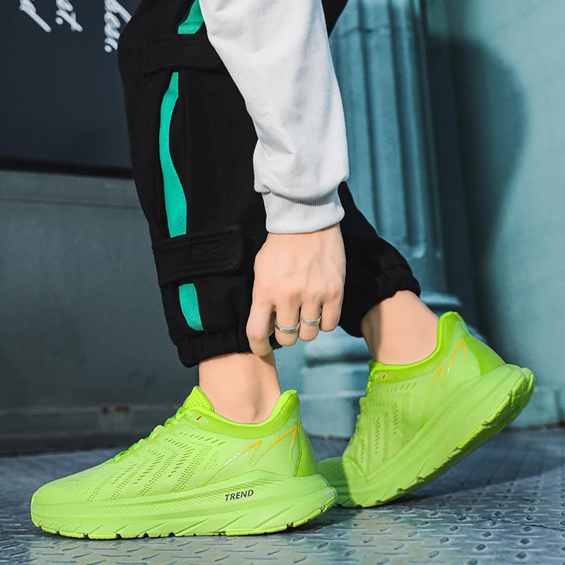 Men Running Shoes Fashion Couple Sneakers Breathable Casual Sport Shoes Outdoor Walking Jogging Tennis Shoes Athletics Plus Size