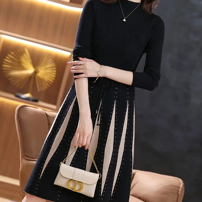 Новинка 2024 стильное платье-свитер на весну и осень женская одежда темпераментное