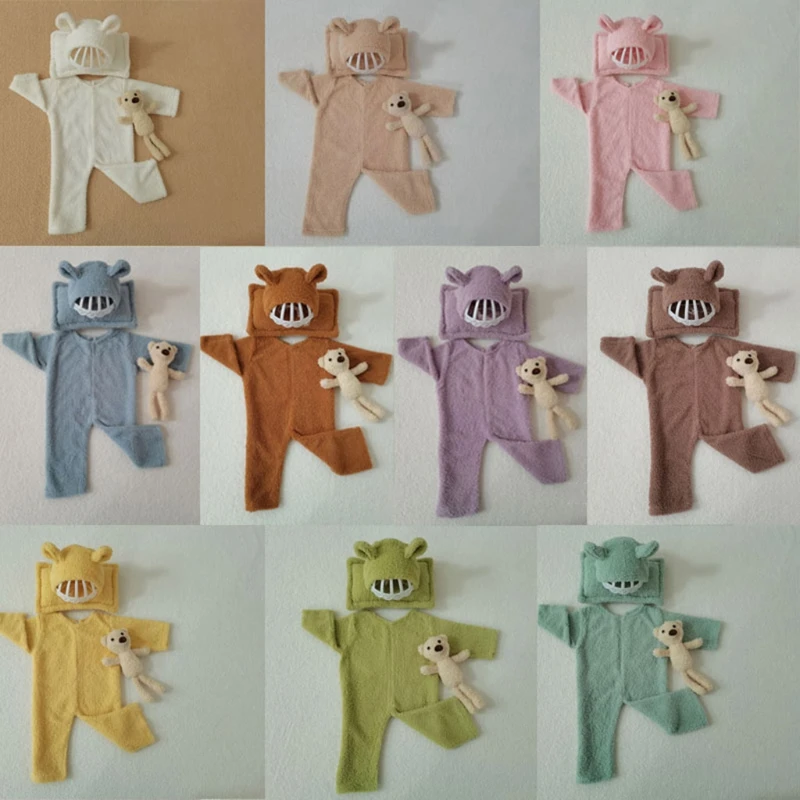 

Newborn Baby 4Pcs Photography Props Infant Long Sleeve Romper Jumpsuit and Hat Bear Doll Pillow Warm Plush Outfits Set