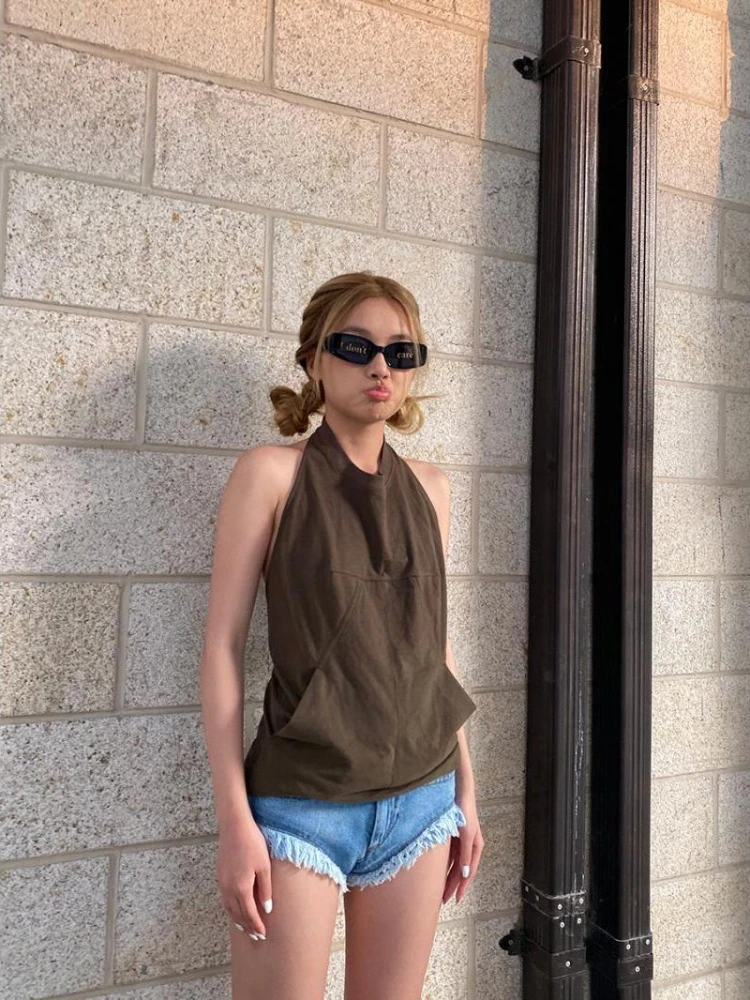 

ADAgirl Hip Hop Sleeveless Halter Backless Tank Tops Beach Style Bodycon Top Mujer Korean Fashion Sexy Aesthetic Clothing Ins