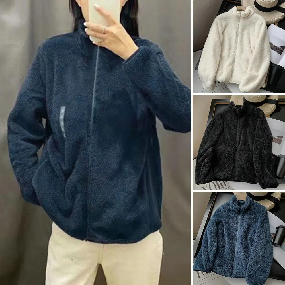 Женская плюшевая куртка теплая флисовая пушистая уютная на молнии для осени и