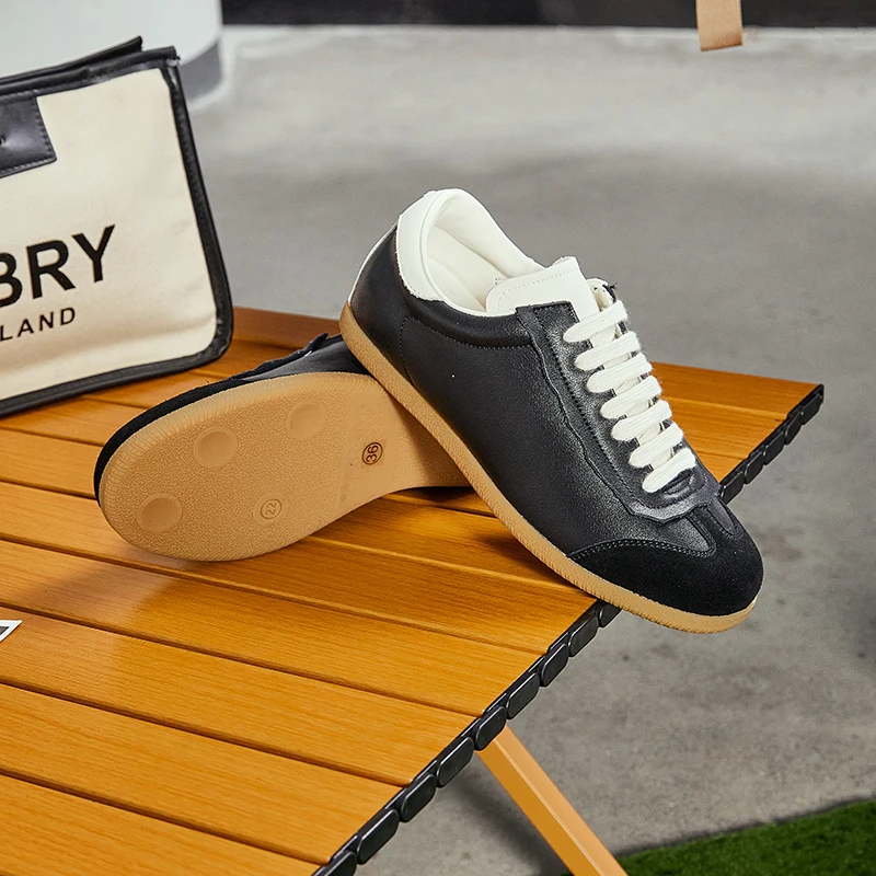 Platform Sports Shoes Girls Flats Running Genuine Leather Casual Sneakers Women Trends 2023 Fashion Chunky Elegant Tennis Female