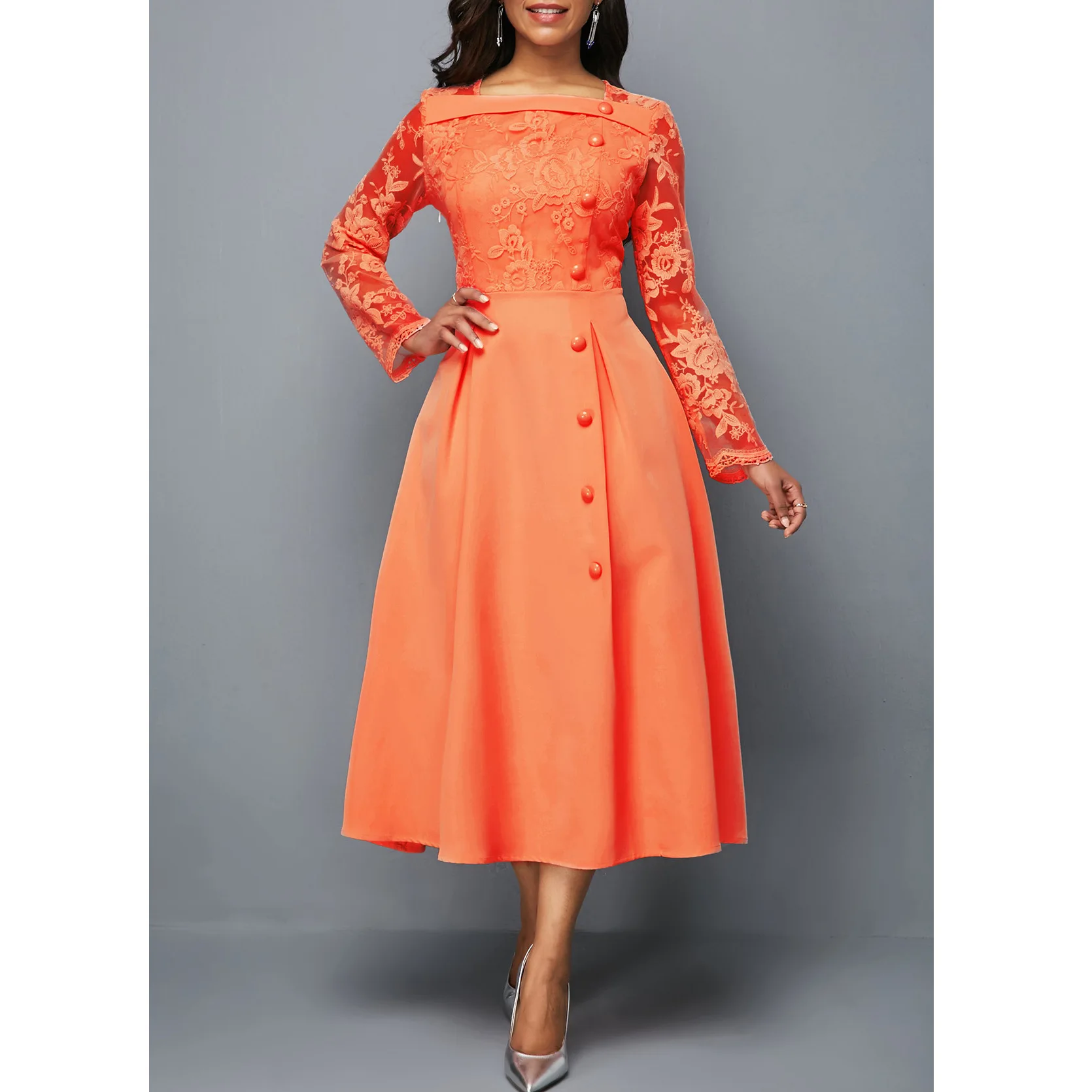 

Large dress, Europe and the United States fashion round-necked lace skirt high waist long-sleeved print long dress dress