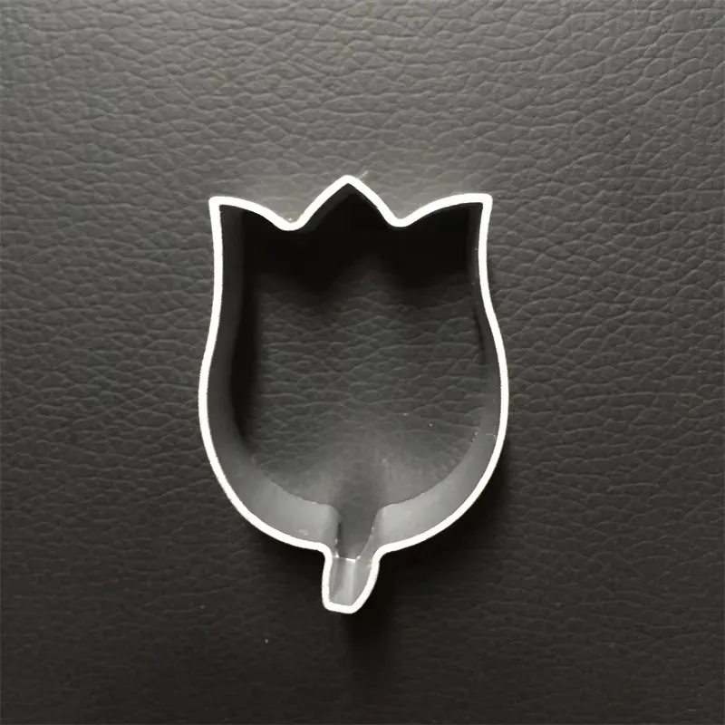 

Формочка для печенья PEIPINGKE цветок тюльпана