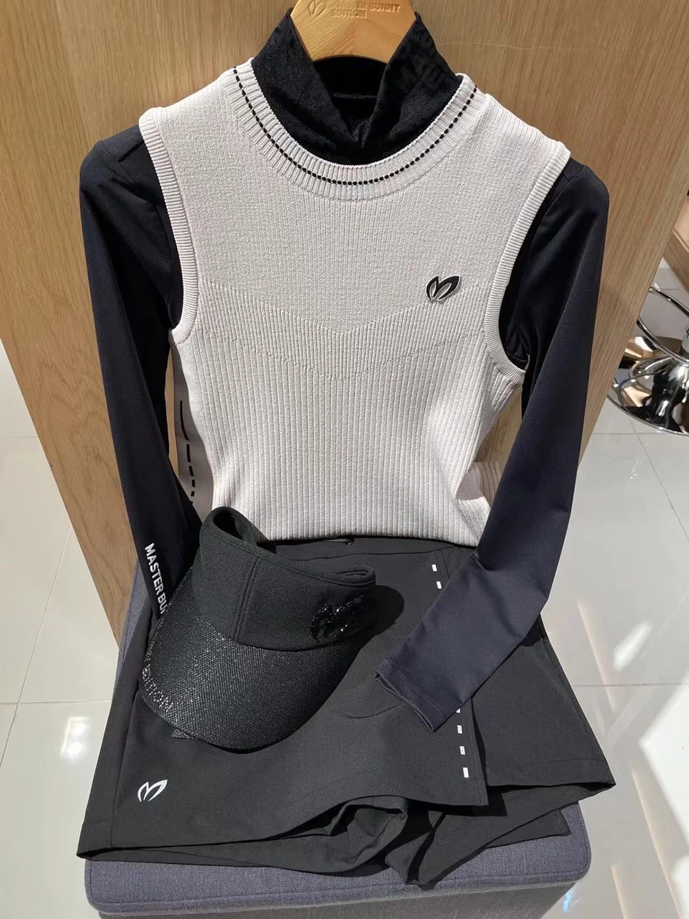 

Golf Shirts Summer Slim Fit Sleeveless Thin Knitted Vests Golf Top