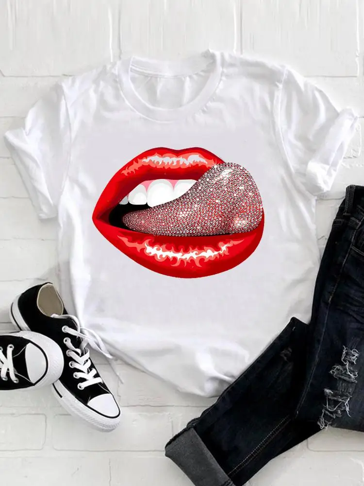 

Women Trend Lip Funny 90s Clothing Print Tshirt Female Top Short Sleeve Fashion Tee Clothes Casual Summer Graphic T-shirt
