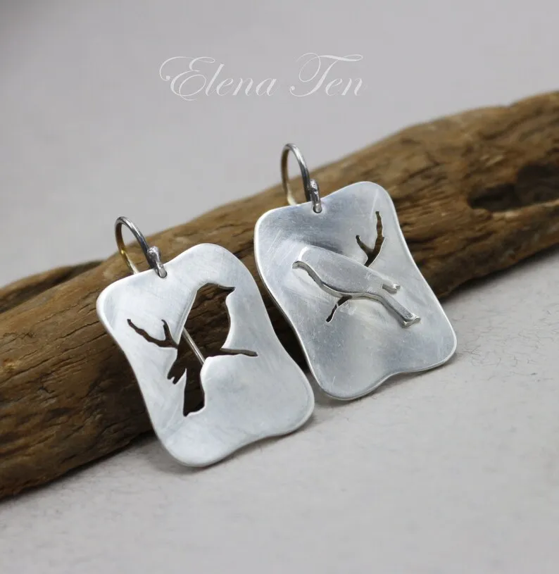 

New Silver Bird Earrings Hollow Earrings Jewelry for Women Girl Party Jewelry Gift
