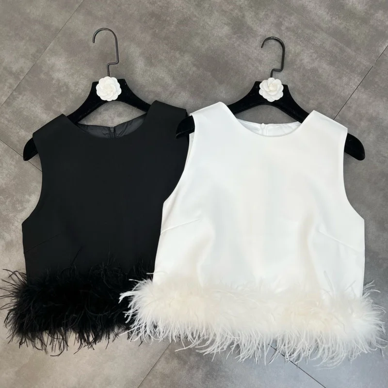 

Summer 2022 New Arrivals Sleeveless Round Neck Feathers Vest Women Tank Top GF312