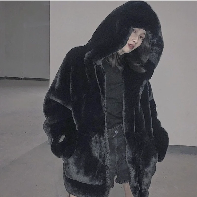 2021 New Rex Rabbit Fur Coats Lady Oversize Thick Winter Hooded Warm Jacket Faux Furs Plush White Coat Fashion Women Parka