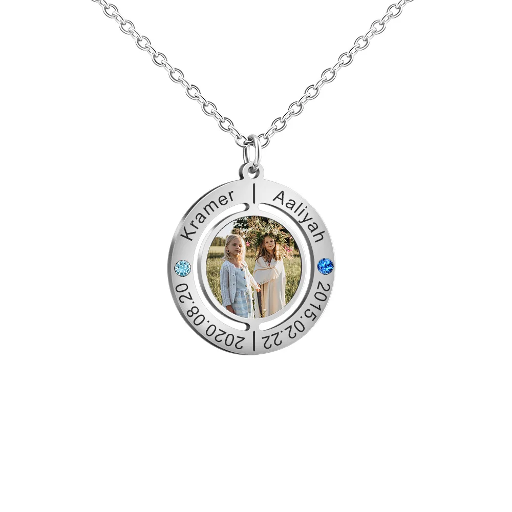 LU Round Laser lettering Color Photo Pendant Personalized Customized Name Family Couple Photo Necklace Gift