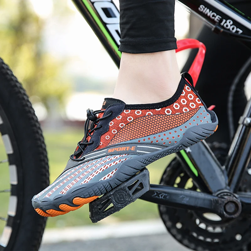 Wading Shoes Unisex Quick-Dry Aqua Shoes Women Beach Sports Swim Sandals Yoga Barefoot Diving Surfing Sneakers