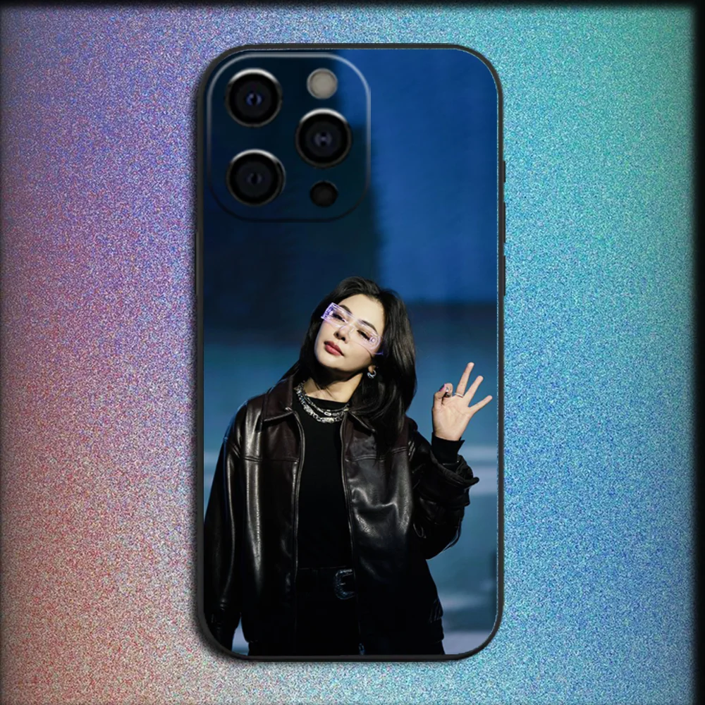 Чехол для телефона P-Peraya Malisorn Faye iPhone 16 15 14 13 12 11 Pro X XS Max XR Plus Mini Soft Black Cover