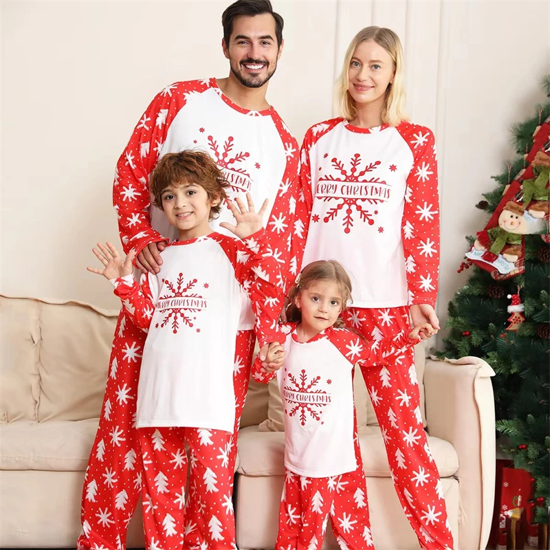 

2022 Christmas Family Matching Outfits Snowflake Father Mother & Children Pajamas Set Mommy and Me Xmas Pj's Clothes Tops+Pants