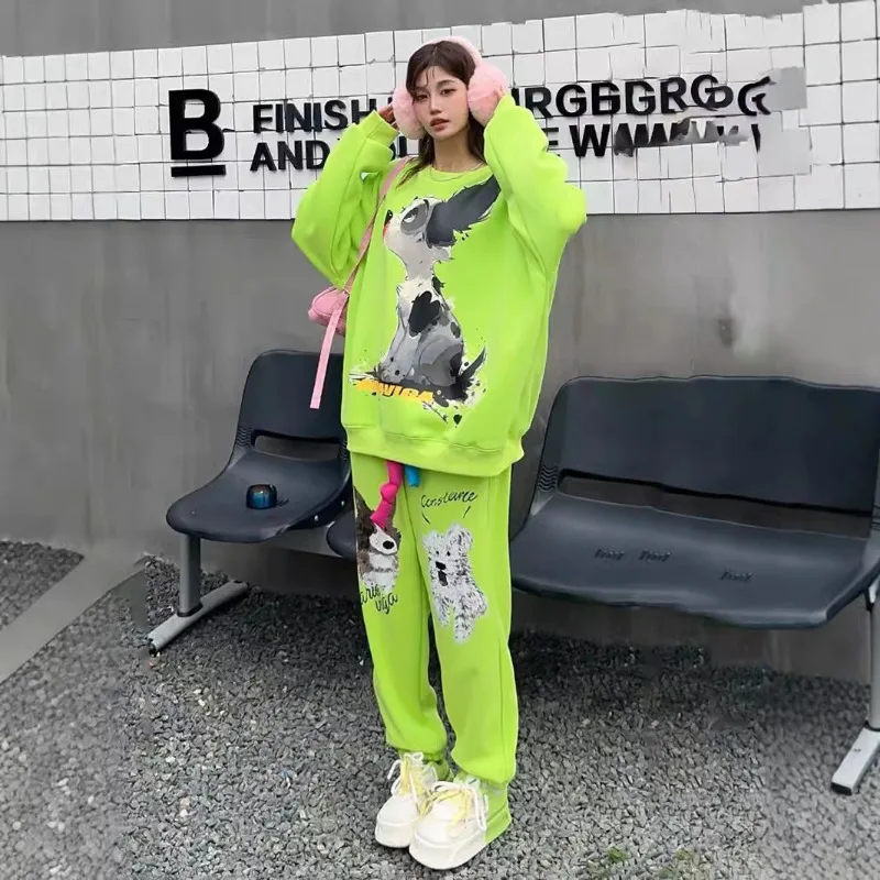 Модный повседневный спортивный костюм с принтом граффити большого размера