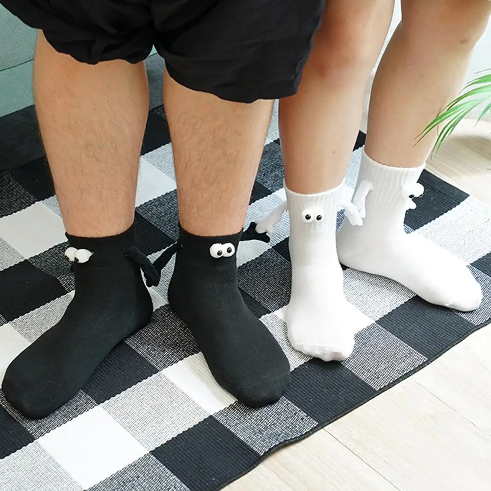 Magnetic Couple Socks 3D Doll Couple Socks Women Spring Summer Cartoon Big Eyes Short Tube Socks Novelty Funny Magnetic Socks
