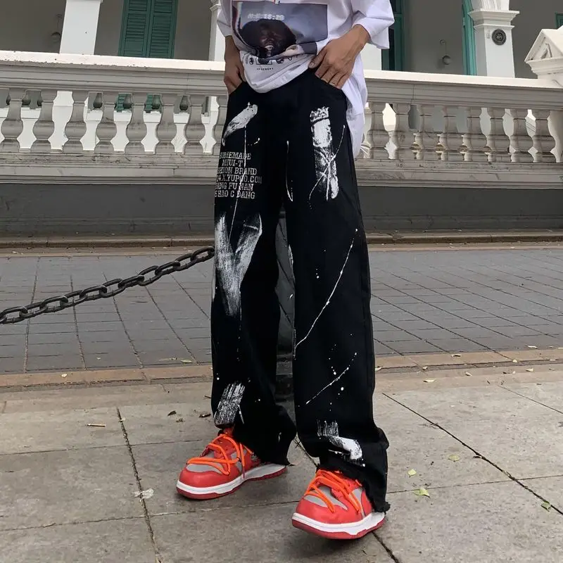 

Letter Graffiti Jeans Men Printed Straight-leg Pants 2022 Autumn New High Street Hip-hop Style Personality Wide-leg Pants Trend