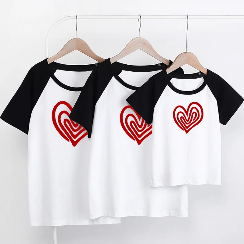 Новые Семейные одинаковые наряды хлопковая футболка детская одежда для матери