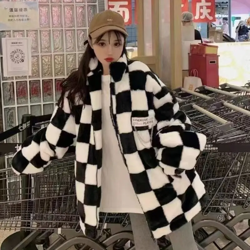 2022 Autumn And Winter New Black And White Checkerboard Warm Imitation Fur Cotton Coat Women Loose Thickening