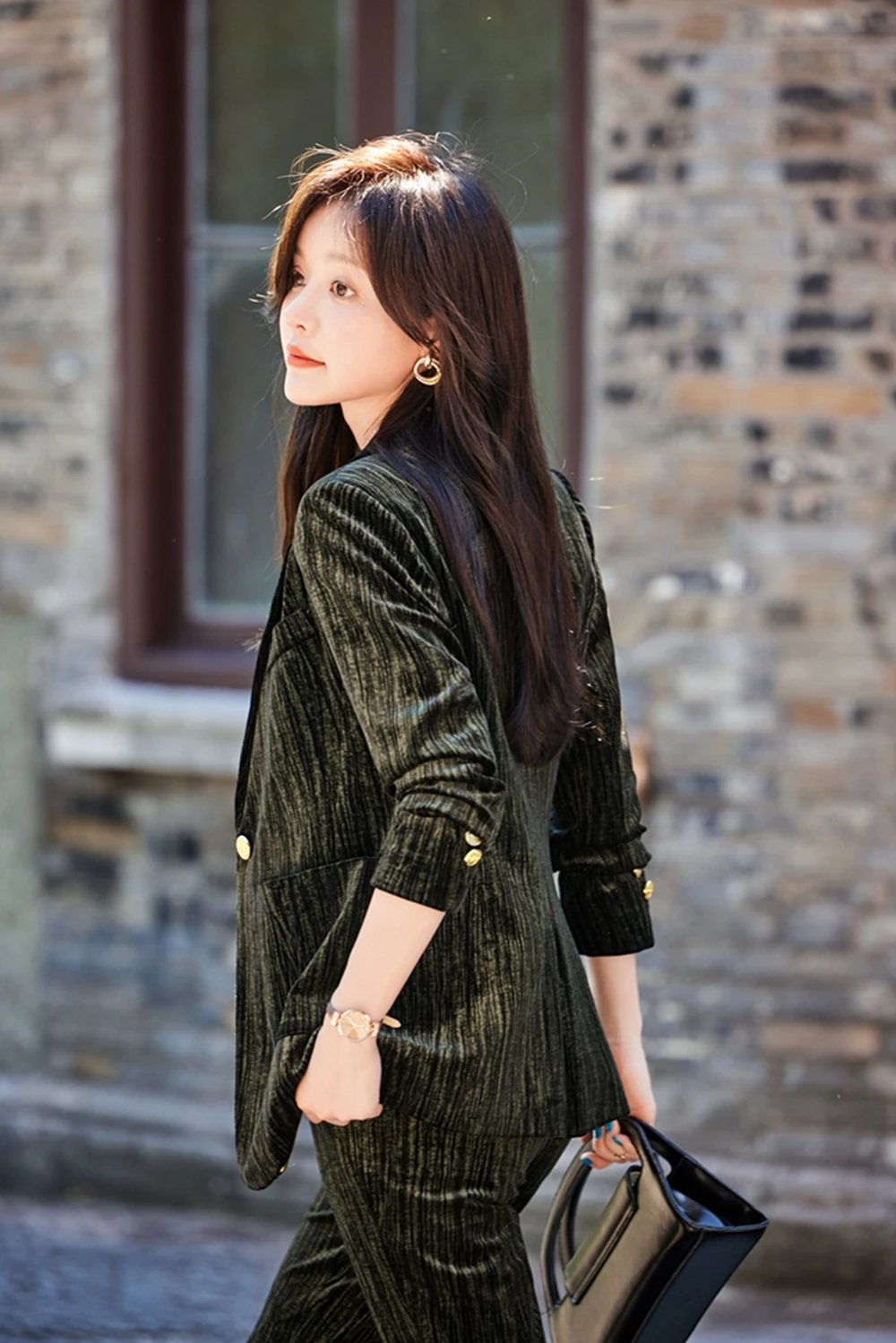 Китайская одежда для мужчин оптовая продажа городская золотая бархатная куртка