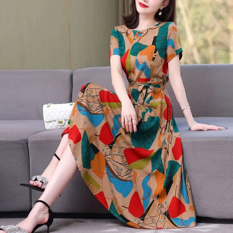 

2022 new temperament cotton silk dress women's summer short-sleeved high-end pockets bohemian style fashion floral long skirt