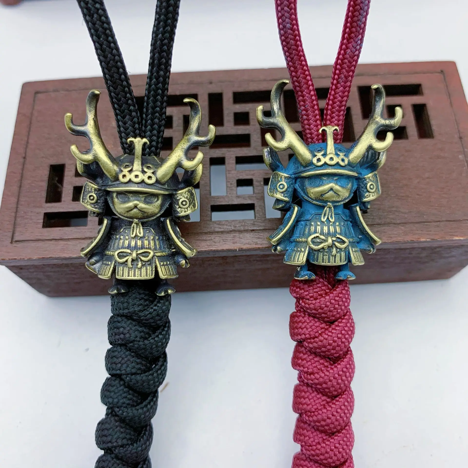 XM-funny EDC Tools Accessories Knife Pendant Samurai Umbrella Cord Pendant Sea DIY Umbrella Cord Accessories Pendant