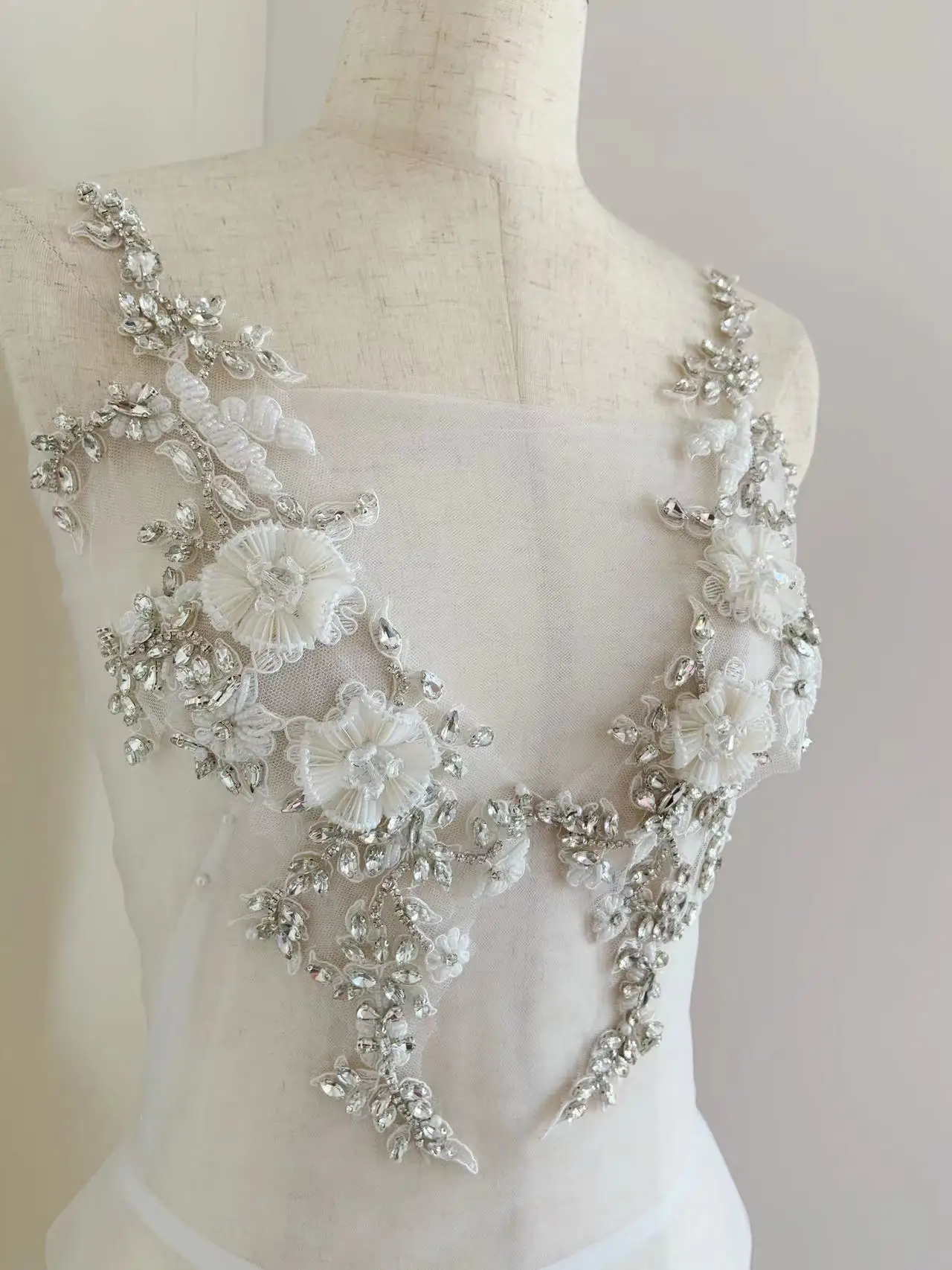 1 Pair Heavy Rhinestone Applique 3D White Flower Elegant Crystal Bodice Patch for Couture,Bridal Sash,Wedding Headpiece
