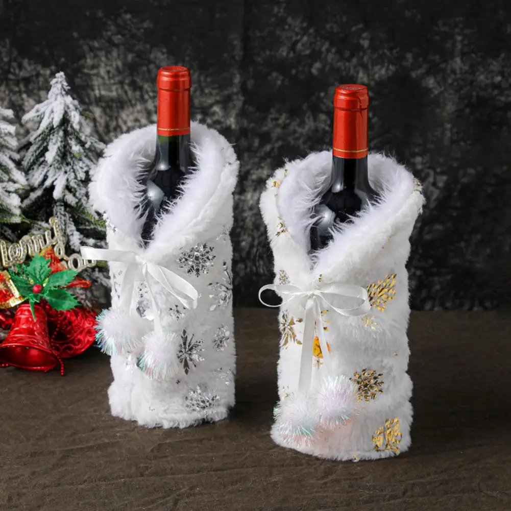 

Attractive Wine Sweater Cover Anti-fade Decorative Fluffy Holiday Champagne Bottle Cover