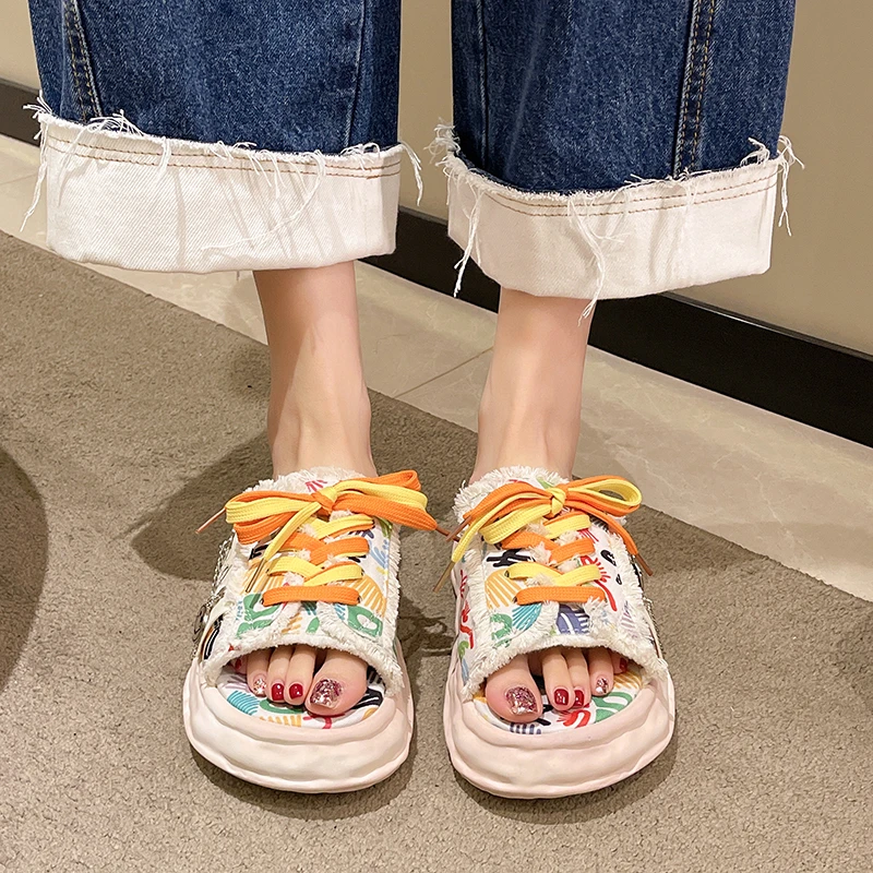 Summer Women Slippers Sweet Creative Canvas Chains Smiley Clogs Fashion Lace-up Platform Chunky Indoor Home Slides Flip Flops 35