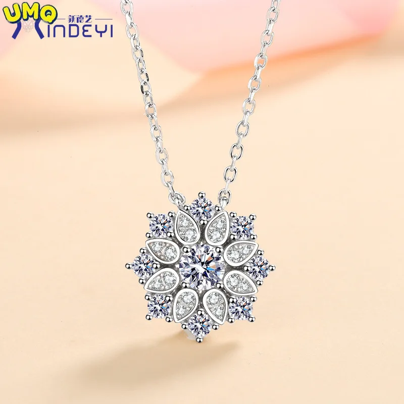 

Sunflower Moissanite Necklace for Women 0.5ct Vvs Brilliant Diamond Halo Pendent Necklaces 925 Sterling Silver Wedding Jewelry