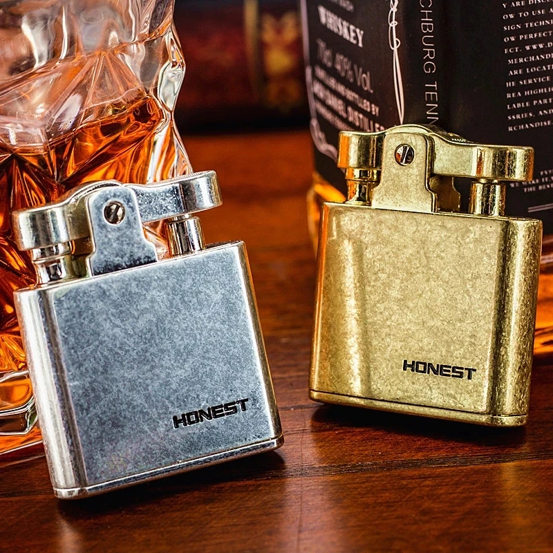 

Honest Luxury Metal Windproof Retro Copper Cigar Cigar Lighter Men's Smoking Accessories Gadget Kerosene Special Lighter