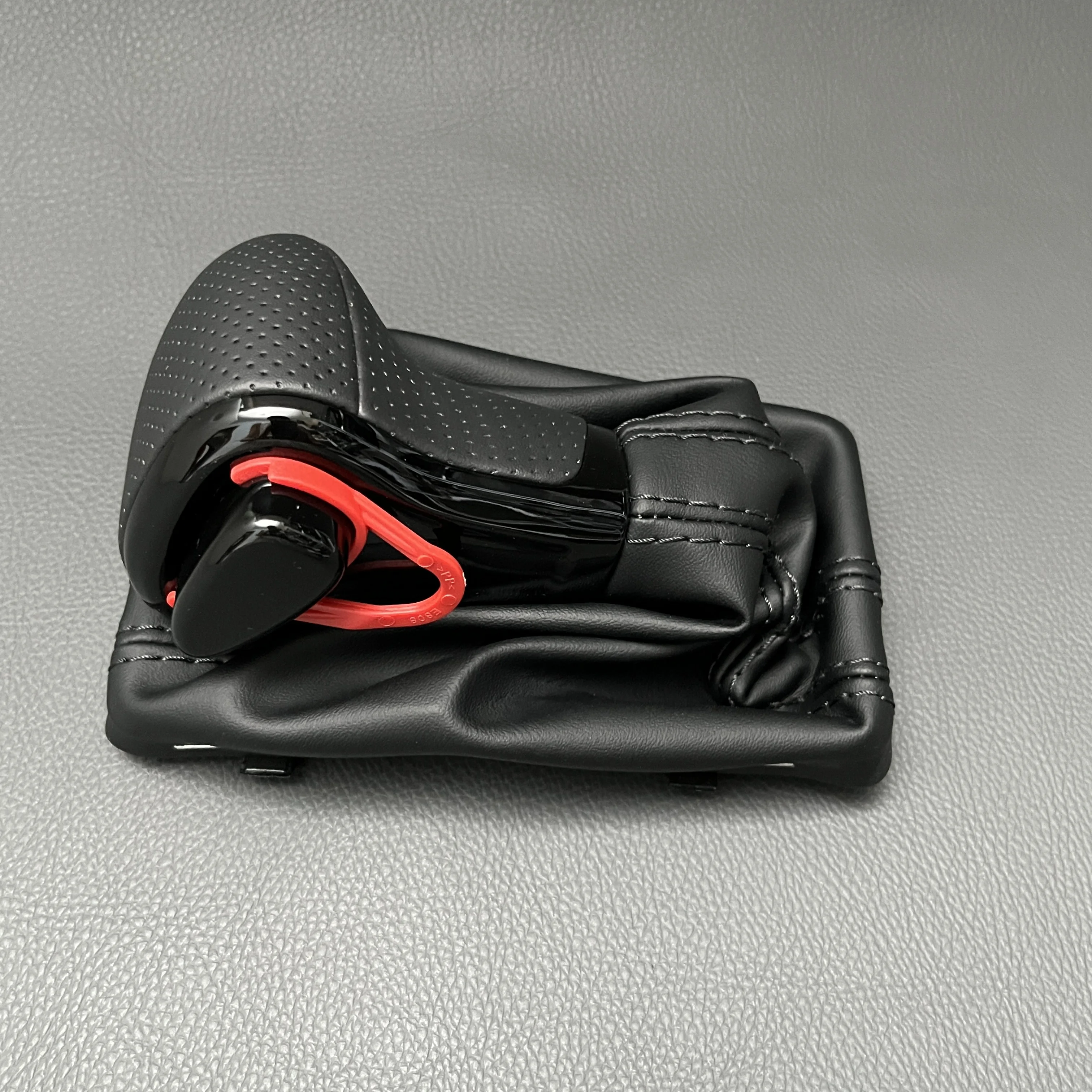 

Автомобильная черная автоматическая ручка переключения передач для Audi A6 C6 A4 B8 A5 Q5 A6L C7 Q7 2009 2010 2011 2012 2013 2014 4G1 713 139 R Access