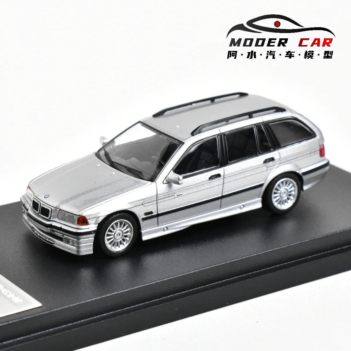 Литая под давлением модель автомобиля Mortal 1:64 E36 B8 E30