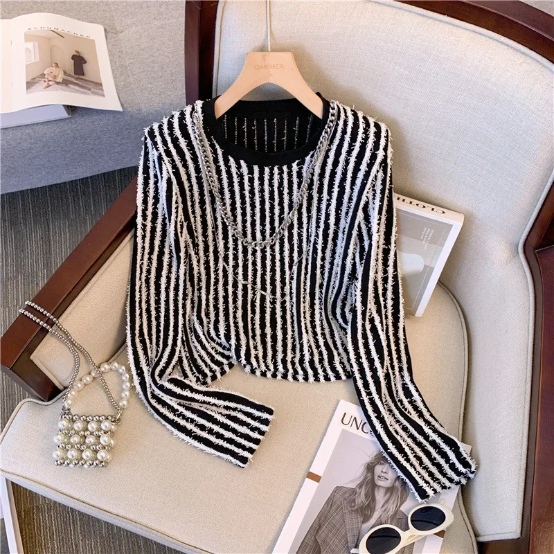 Полосатая футболка на молнии с цветными блоками и бахромой 2023 модный укороченный