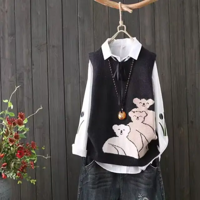 Женский жилет вязаный с круглым вырезом короткий стильный свитер плюшевым