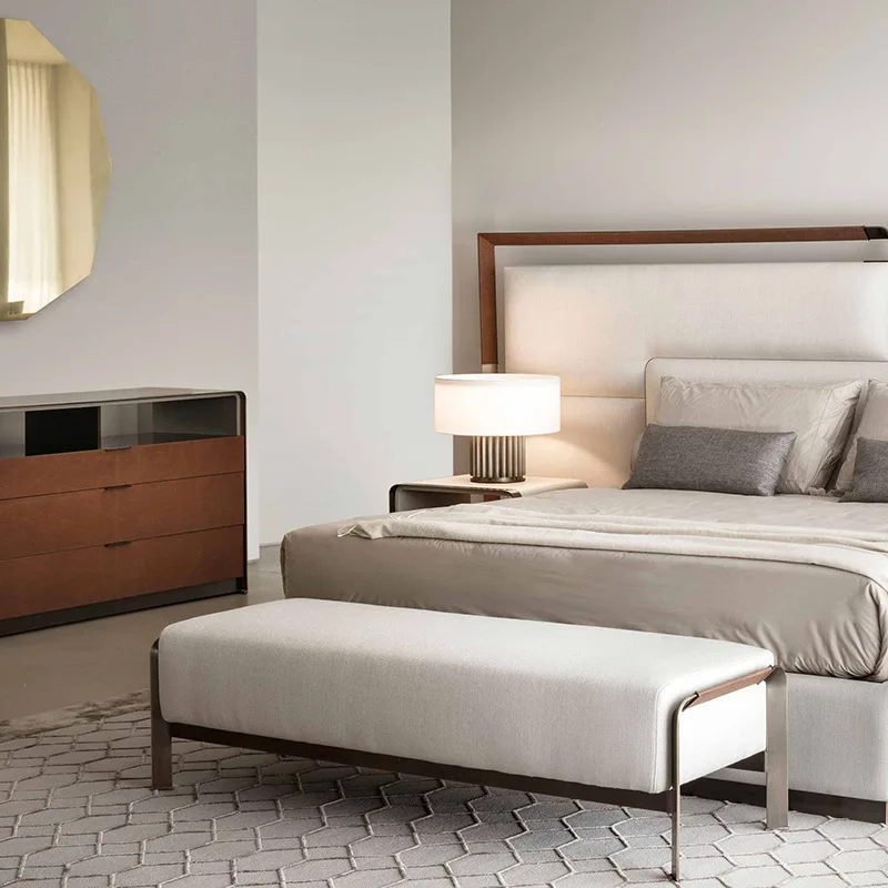 

Итальянский минималистичный стул для кровати, гостиной, спальни, скамейка из нержавеющей стали, ткань, мягкая сумка, домашний стул для смены обуви