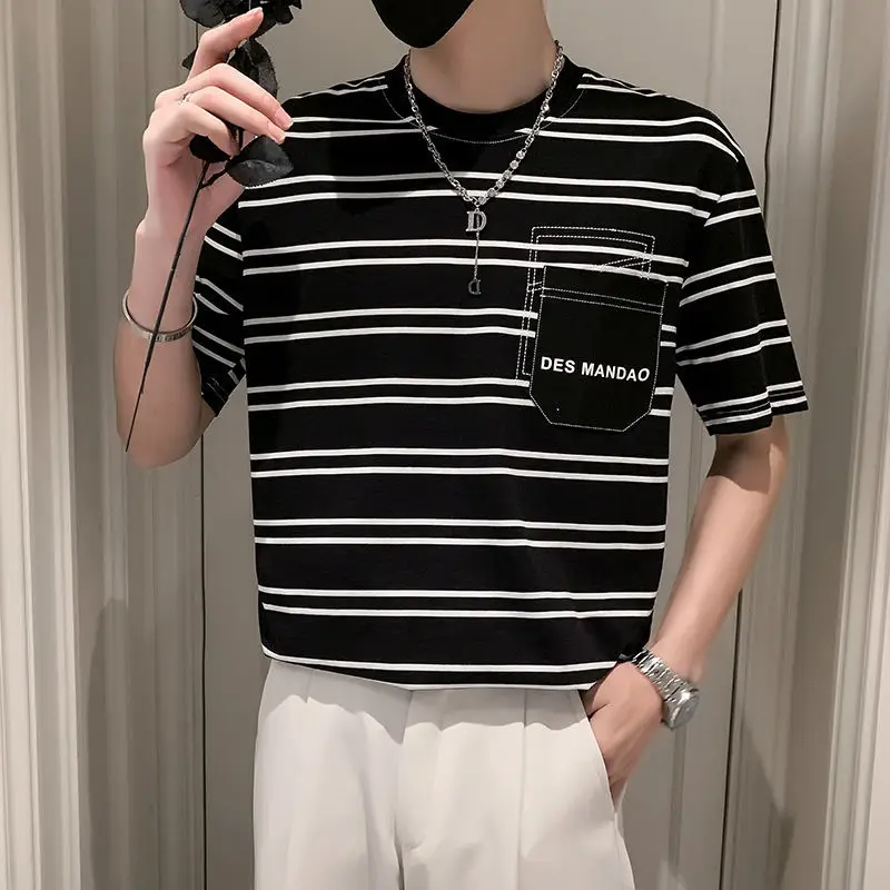 

Fashion Printed O-Neck Spliced Pockets Striped T-Shirt Men's Clothing 2023 Summer New Casual Pullovers Loose Korean Tee Shirt
