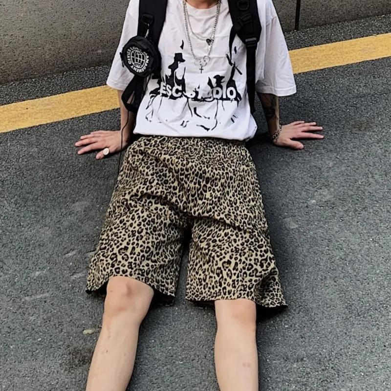 

Summer Cotton Leopard Shorts Men Fashion Retro Casual Shorts Men Streetwear Korean Loose Straight Shorts Mens Five-point Pants